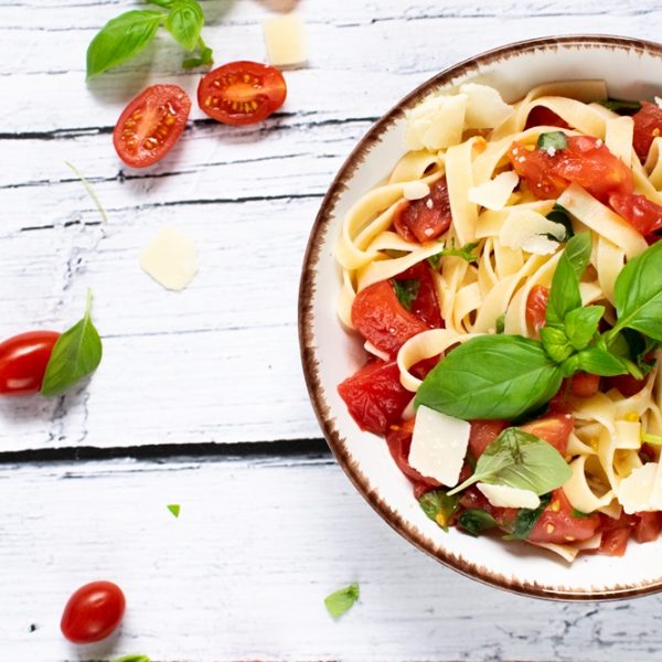 makaron-na-diecie-szybki-przepis-włoski-makaron-z-pomidorami-dietetyczny